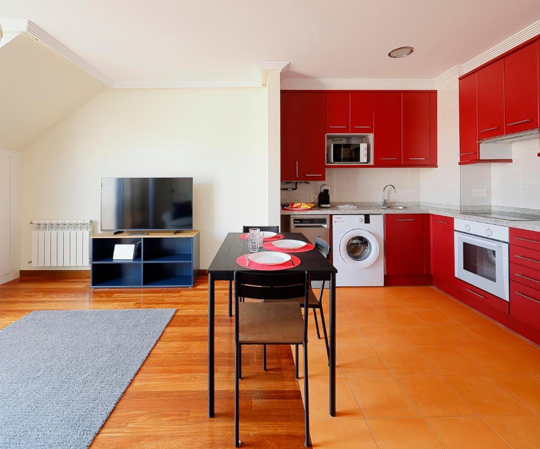 Atico Con Terraza, Vistas Al Mar Y Parking En Playa De S Lorenzo Gijón Exterior foto