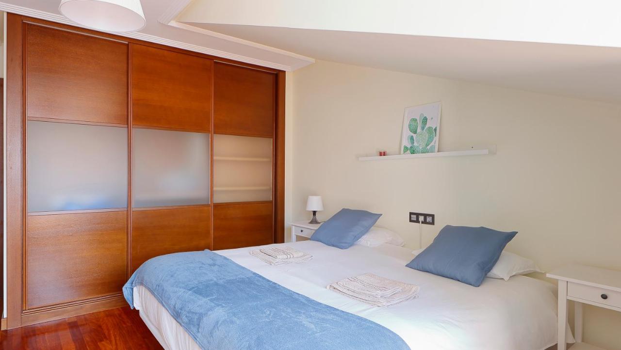 Atico Con Terraza, Vistas Al Mar Y Parking En Playa De S Lorenzo Gijón Exterior foto